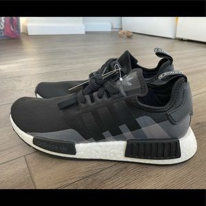 Adidas NMD_R1 NEW IN BOX SIZE 9!